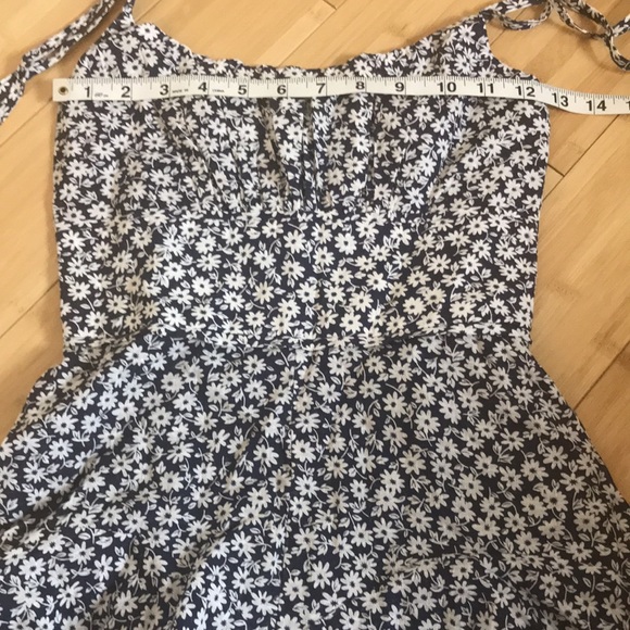 Princess Polly Thornsen Romper Blue Floral Print - Picture 3 of 11